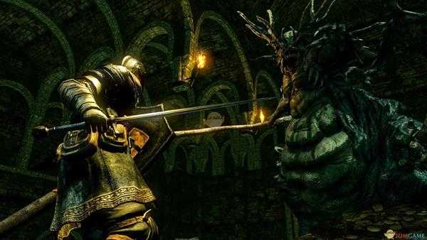 《黑暗之魂:重制版》高周目离群恶魔打法技巧介绍