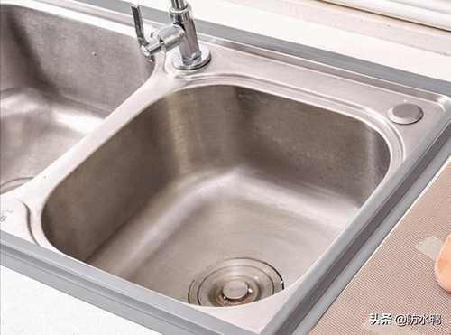 水槽边缝漏水用什么胶(水槽漏水怎么办?)