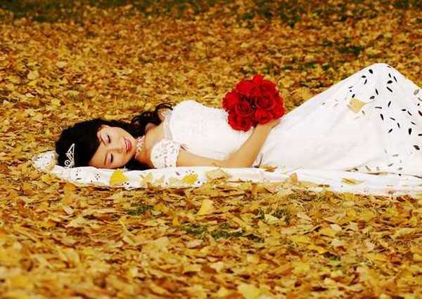 Photoshop教程:婚纱照MM红花一朵