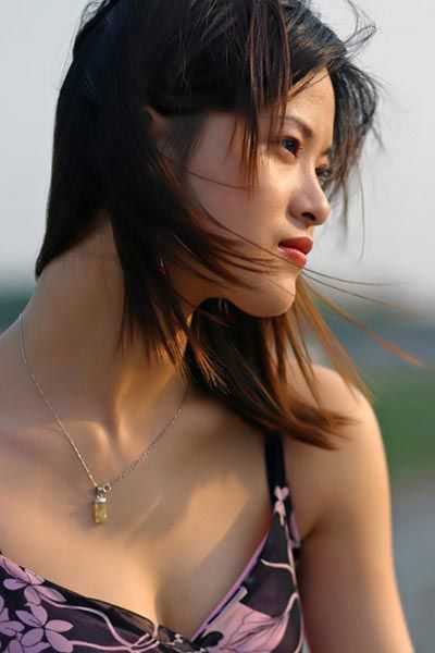 Photoshop磨皮教程:细腻光华的皮肤