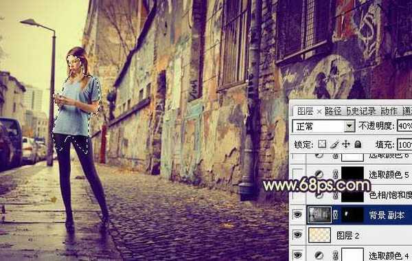 Photoshop将街景人物图片打造出颓废的暗调橙红色效果