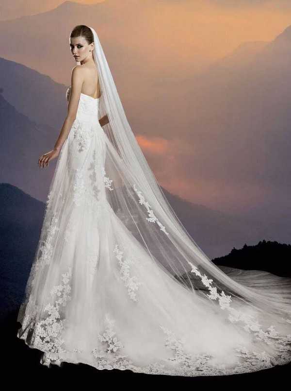 ps如何完美抠出室内背景杂乱的大气婚纱照片?