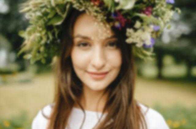 Photoshop中如何使用智能滤镜模糊照片?