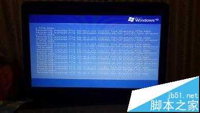 台式电脑显示器黑屏但灯亮的四种解决办法