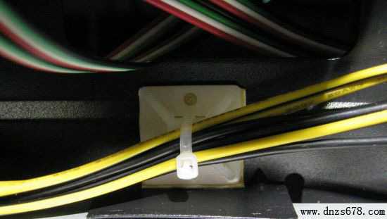 台式电脑怎么清理灰尘 台式电脑清理灰尘方法图解